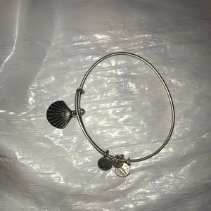 Silver seashell Alex and Ani bangle